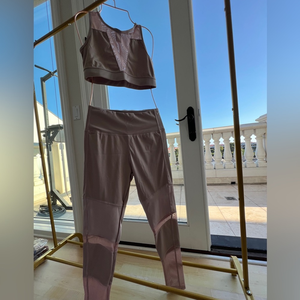 Mauve 2 piece set with Biker Shorts Not Leggings!!